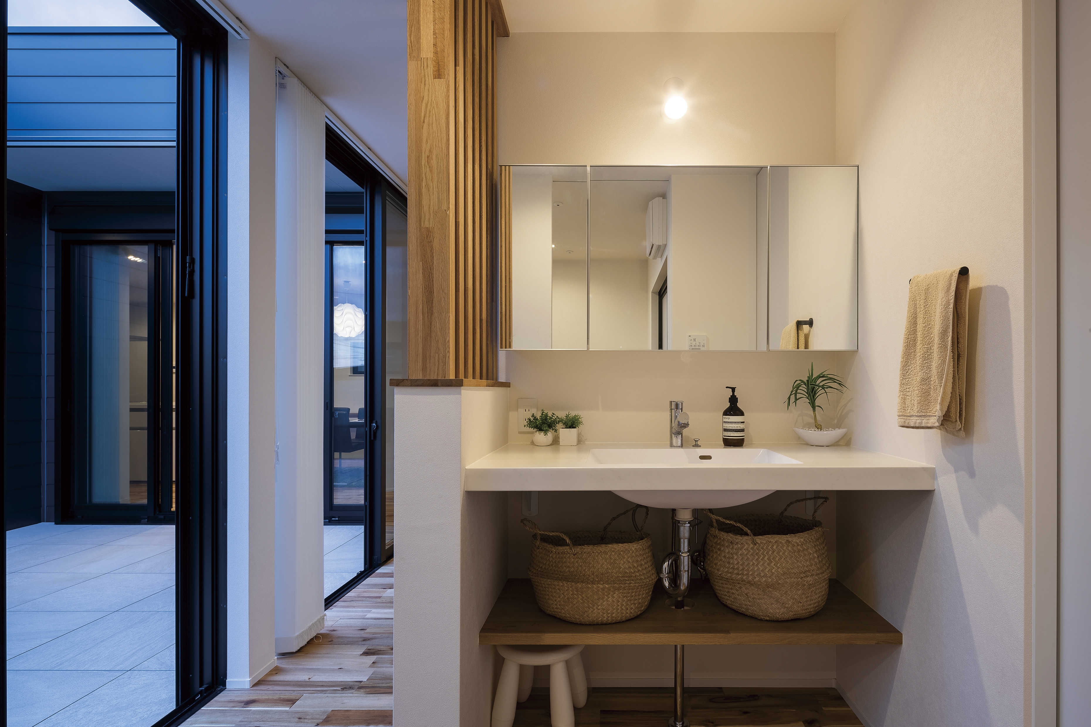 洗面化粧台 -bathroom vanity-